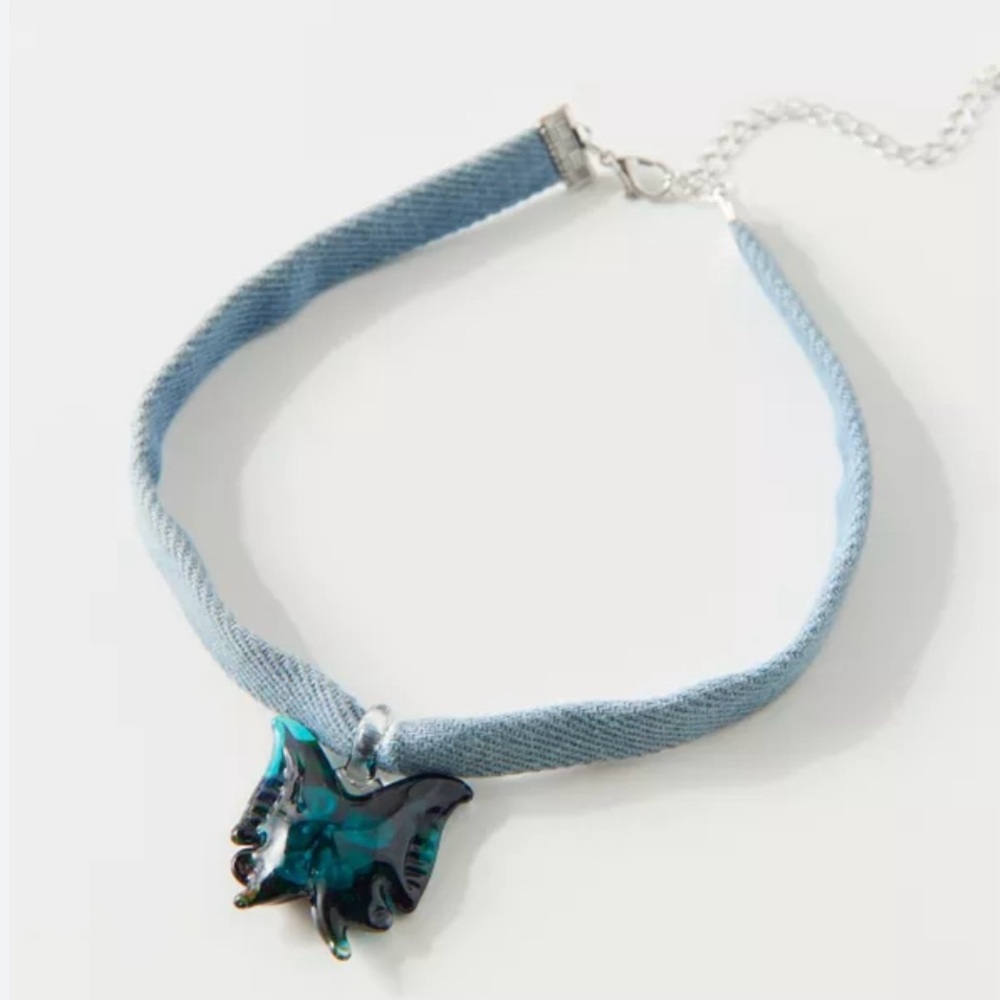 NWT Urban Outfitters Butterfly choker Necklace